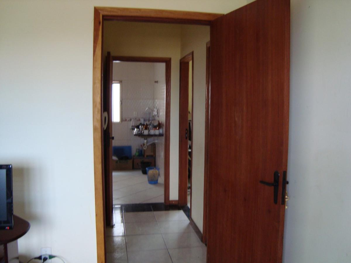 Casa, Vila Beneves, 2 Quartos, 1 Vaga