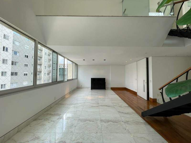 Cobertura, Savassi, 4 Quartos, 3 Vagas, 2 Suítes