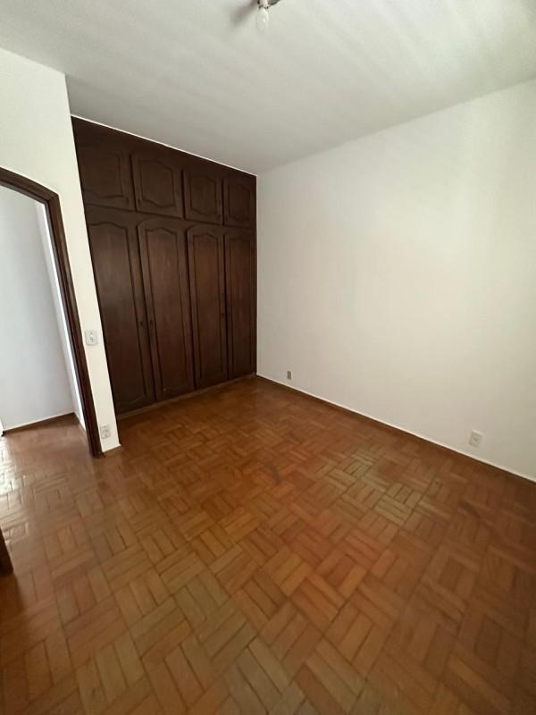 Casa, Vila Pinto, 6 Quartos, 0 Vaga, 1 Suíte