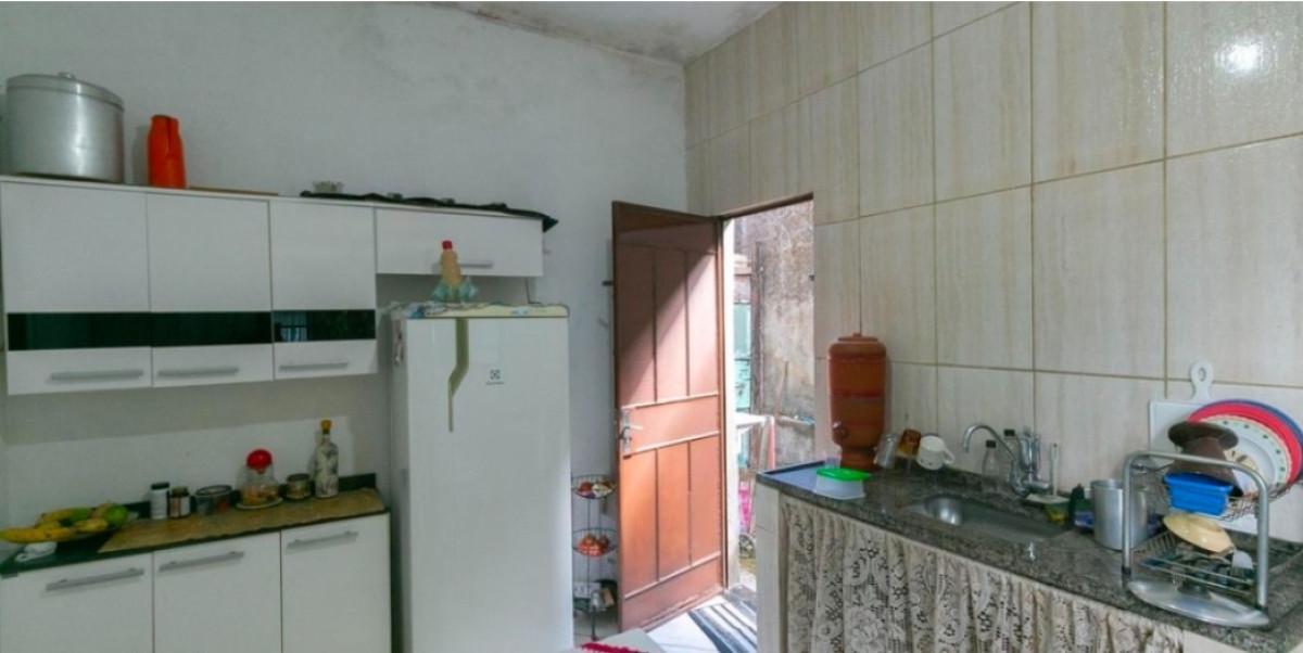 Casa, Floramar, 3 Quartos, 6 Vagas, 1 Suíte