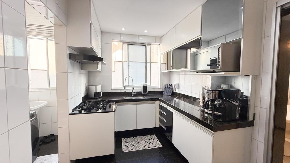 Apartamento, Castelo, 3 Quartos, 2 Vagas, 1 Suíte