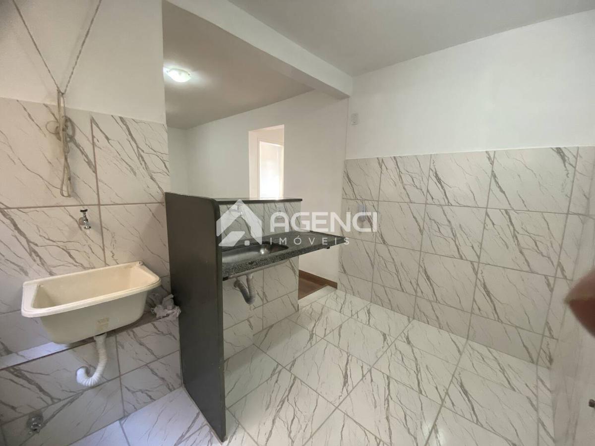 Apartamento, Camargos, 2 Quartos, 0 Vaga, 0 Suíte