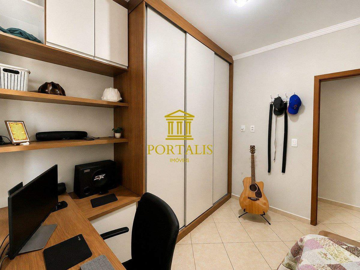 Apartamento, Castelo, 2 Quartos, 1 Vaga, 1 Suíte