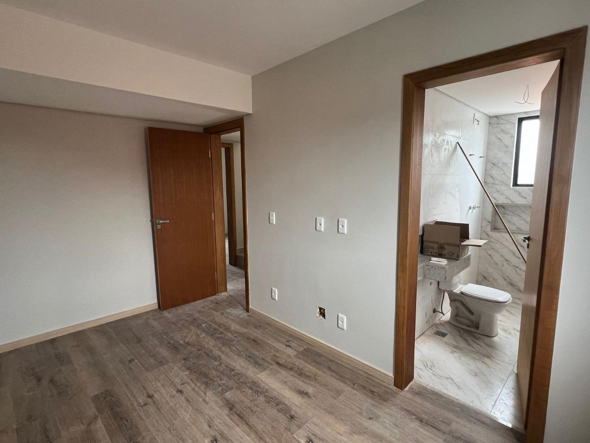 Casa, Planalto, 3 Quartos, 2 Vagas, 1 Suíte