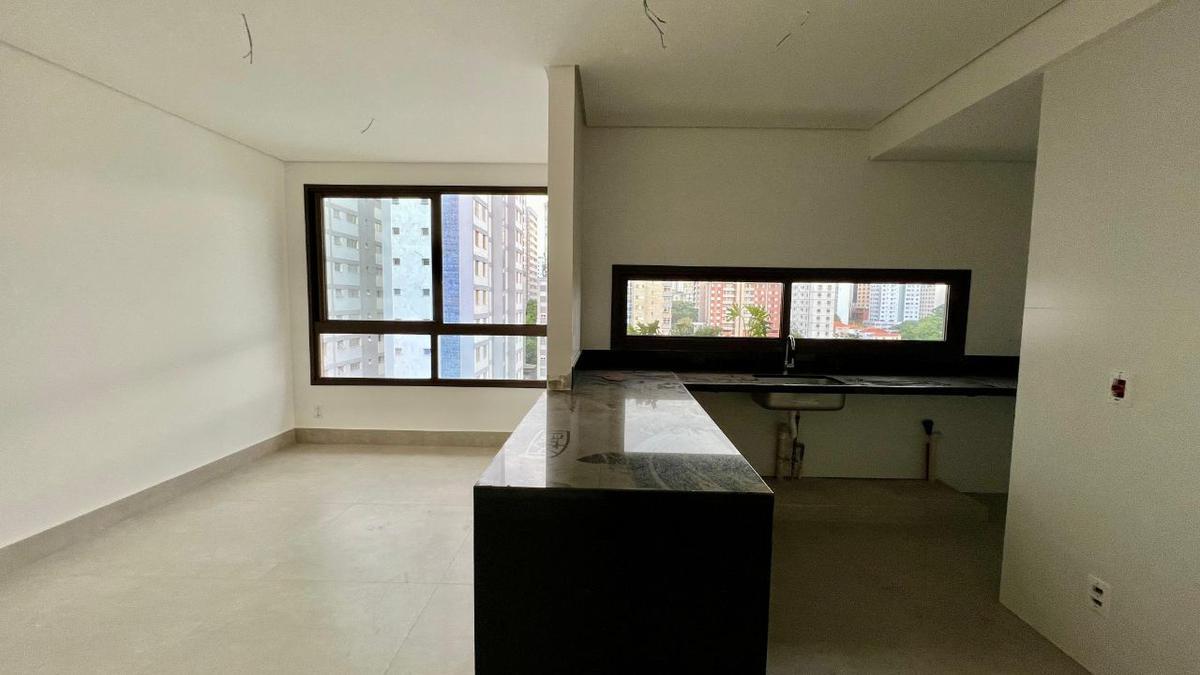 Apartamento, Funcionários, 2 Quartos, 2 Vagas, 1 Suíte