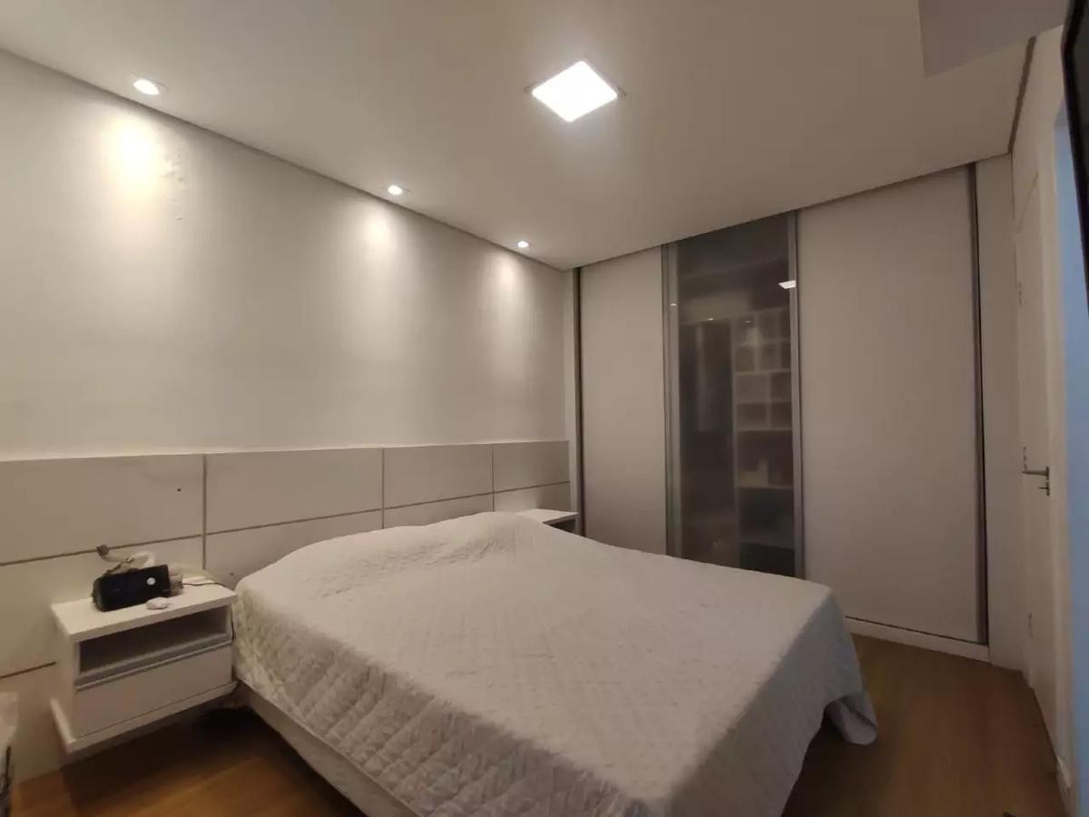 Cobertura, Estoril, 4 Quartos, 2 Vagas, 2 Suítes