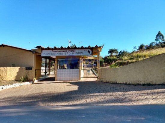 Lote, Centro, 0 Quarto, 0 Vaga