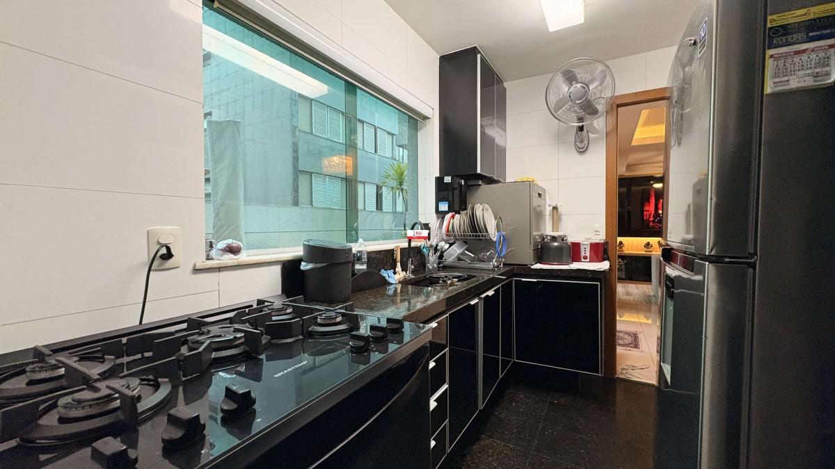 Apartamento, Savassi, 2 Quartos, 2 Vagas, 1 Suíte