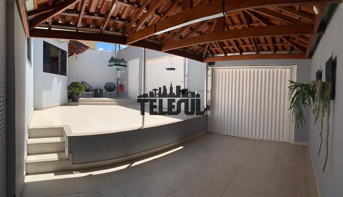 Casa, Santa Maria, 4 Quartos, 2 Vagas, 1 Suíte