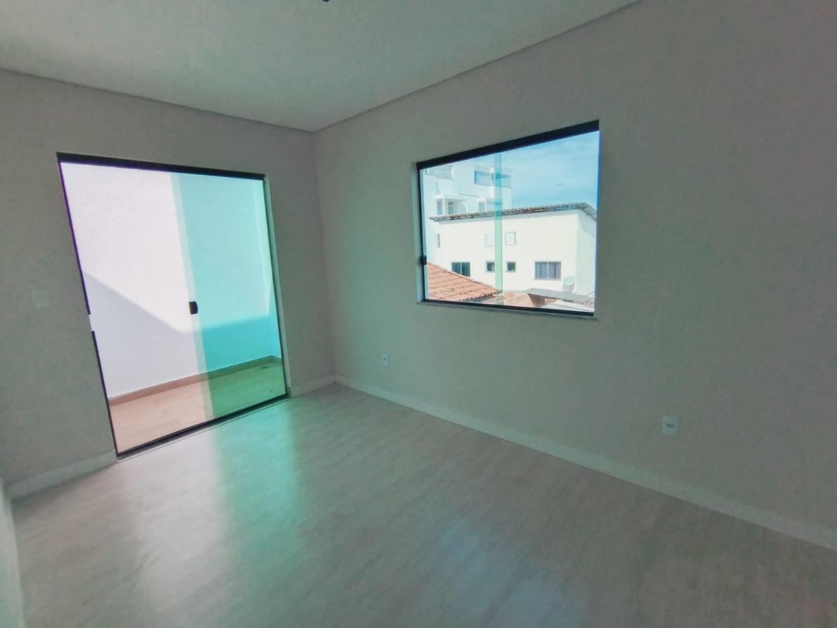 Casa, Jardim Leblon, 3 Quartos, 2 Vagas, 1 Suíte