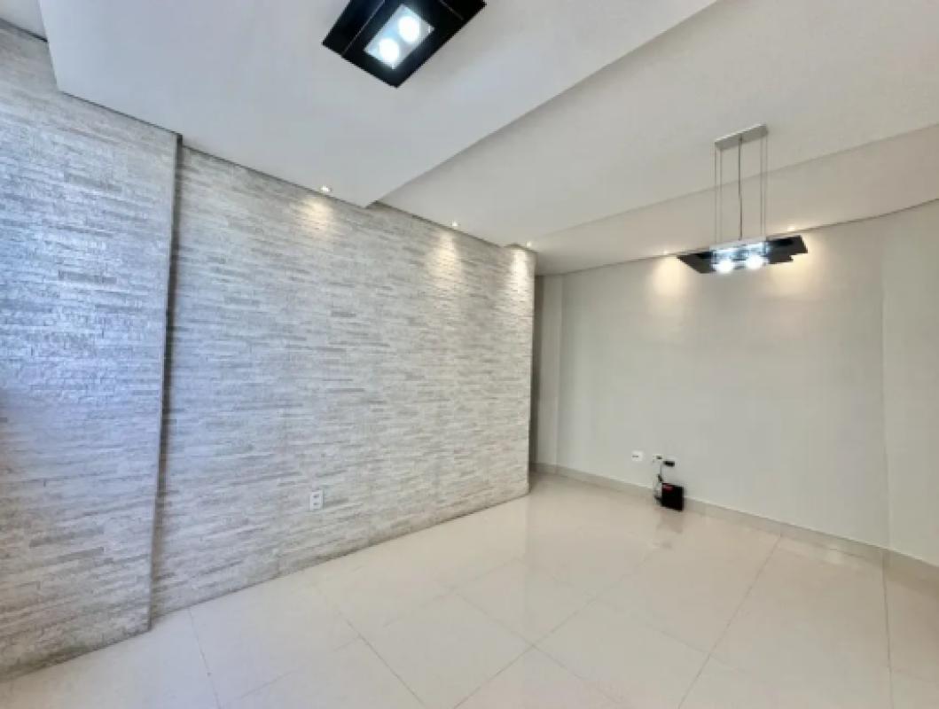 Apartamento, Castelo, 2 Quartos, 1 Vaga