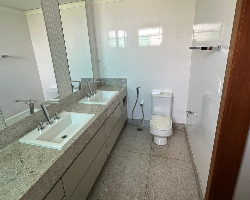 Apartamento, São Luiz (pampulha), 4 Quartos, 5 Vagas, 3 Suítes