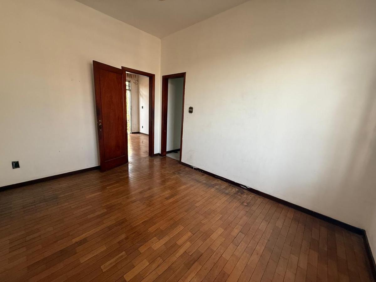 Casa, Cachoeirinha, 3 Quartos, 4 Vagas