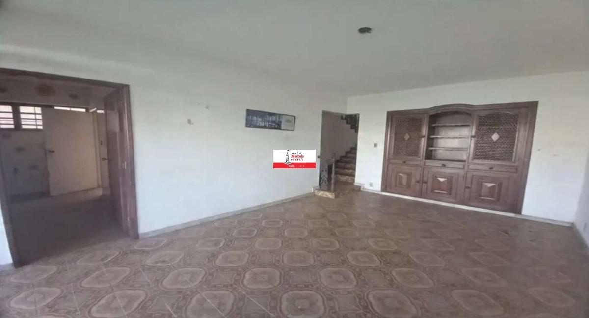 Casa, Cidade Nova, 5 Quartos, 3 Vagas, 1 Suíte