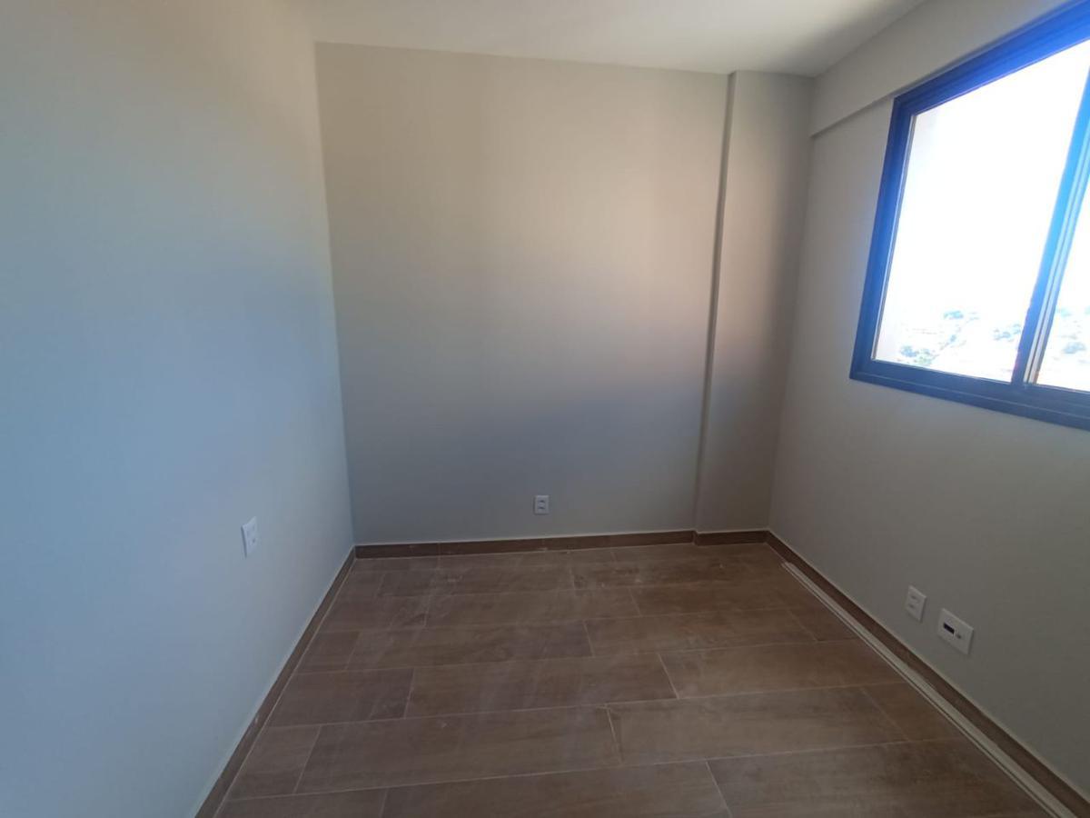 Casa, Santa Cruz, 3 Quartos, 2 Vagas, 1 Suíte