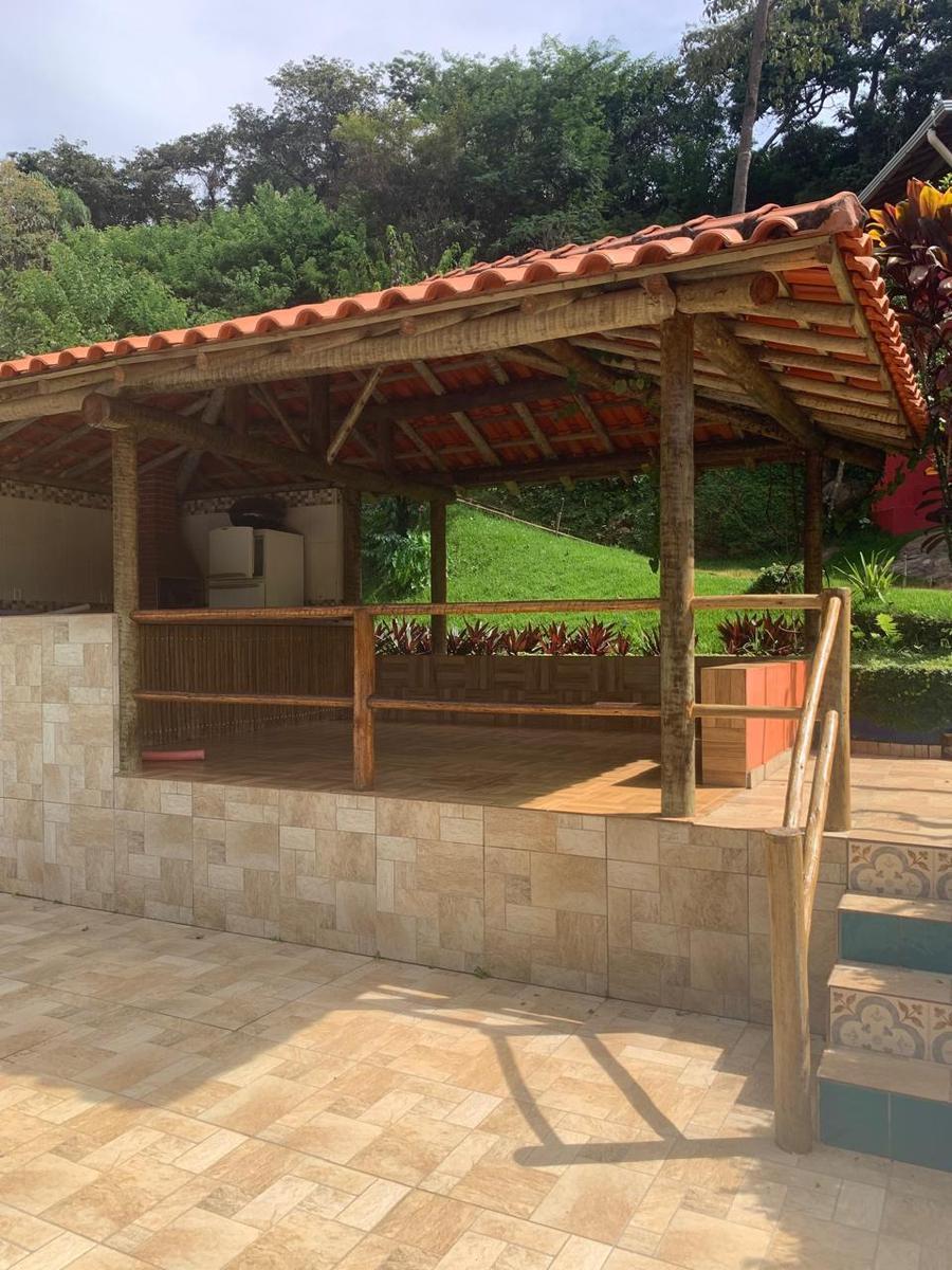 Fazenda, Ravena, 4 Quartos, 10 Vagas, 1 Suíte