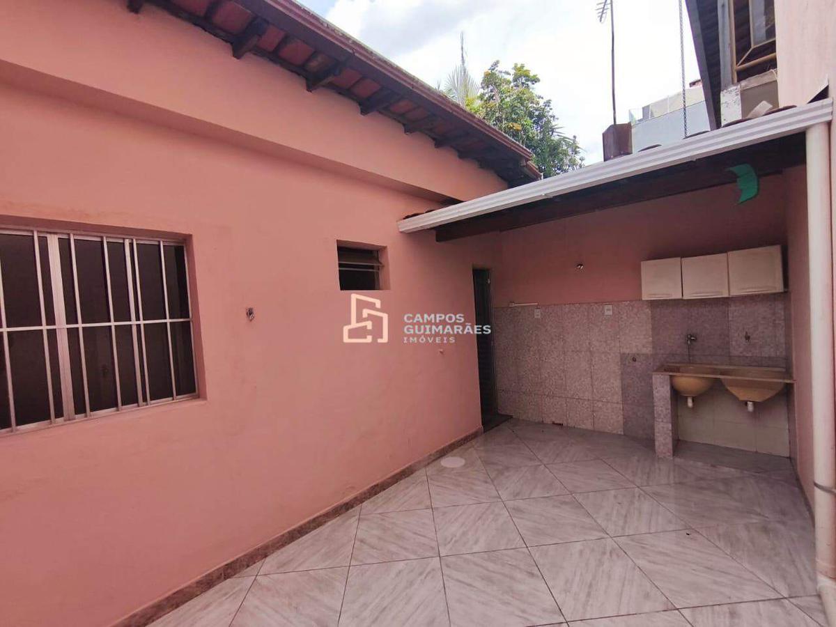 Área Privativa, Barreiro, 2 Quartos, 1 Vaga