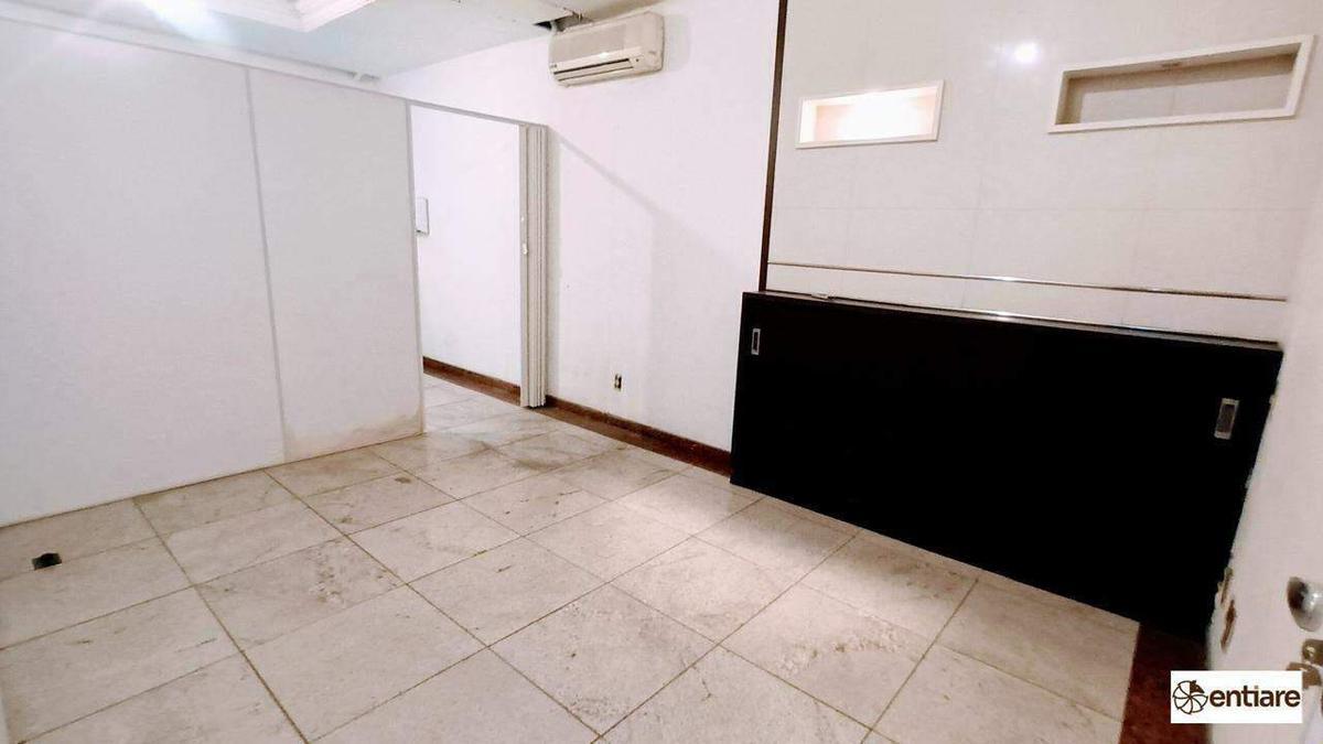 Casa Comercial, Venda Nova, 7 Quartos, 0 Vaga, 1 Suíte