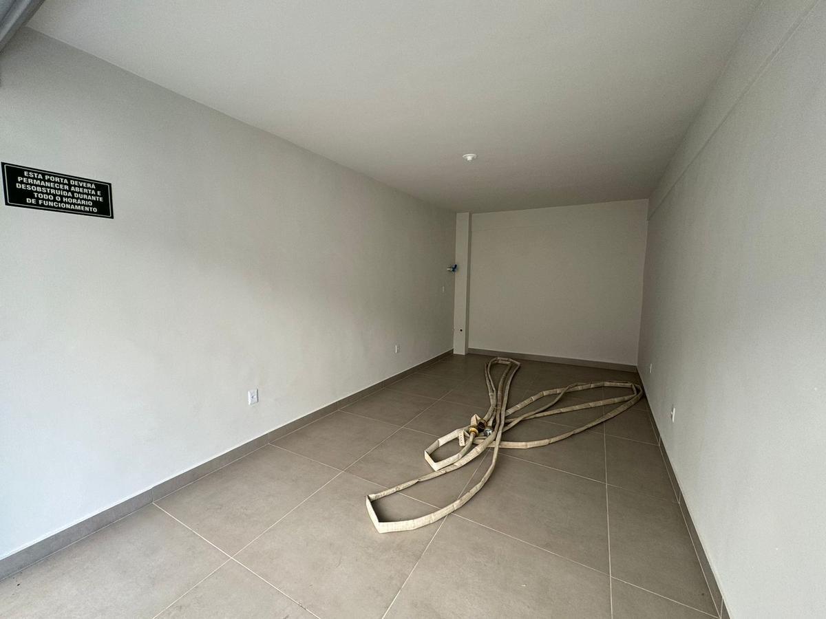 Andar, Santa Terezinha, 0 Quarto, 0 Vaga