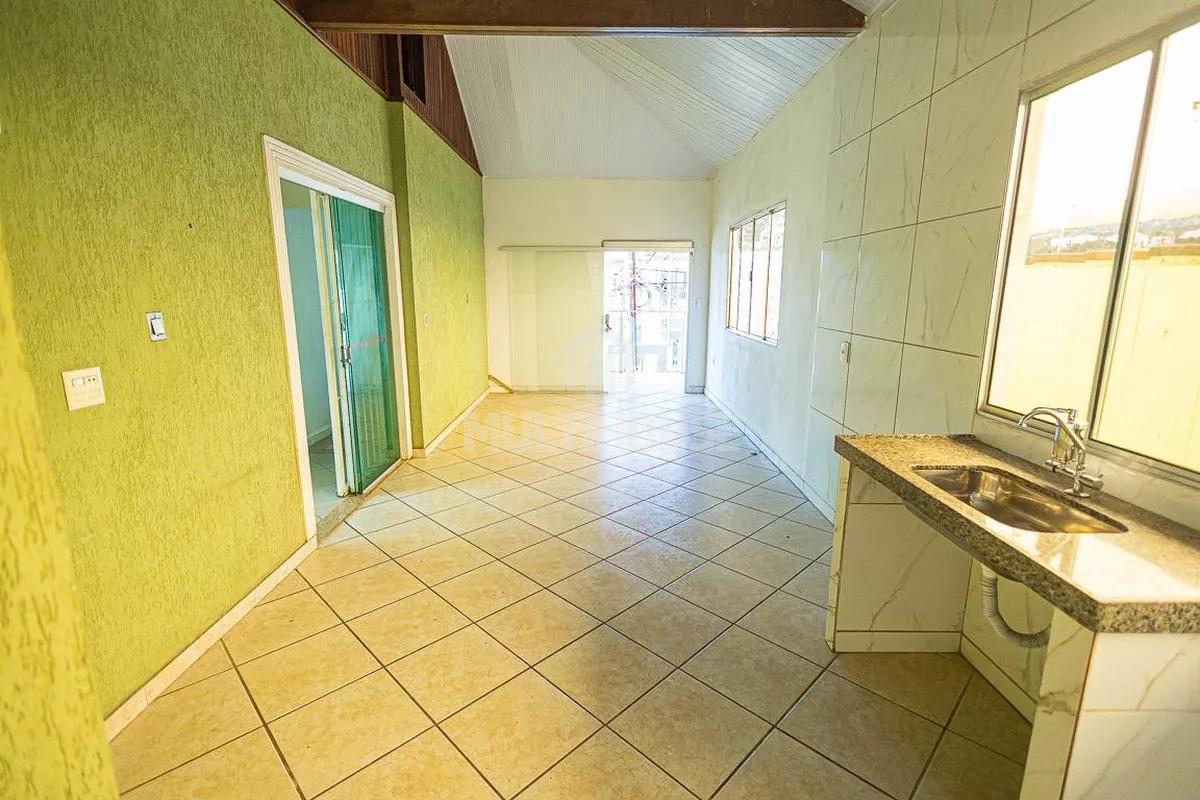 Casa, Santa Branca, 2 Quartos, 1 Vaga, 1 Suíte