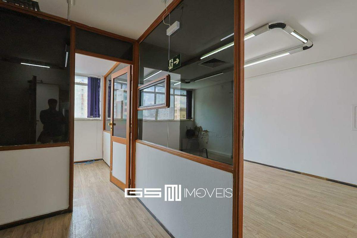 Sala, Centro, 0 Quarto, 0 Vaga