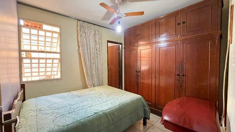 Casa, Conjunto Celso Machado, 3 Quartos, 4 Vagas, 1 Suíte