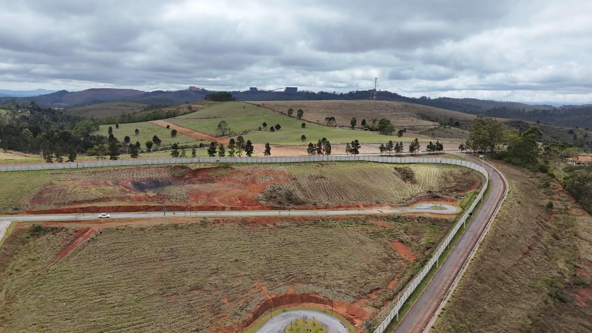 Lote, Nova Lima, 0 Quarto, 0 Vaga