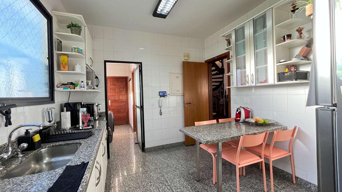 Cobertura, Gutierrez, 4 Quartos, 3 Vagas, 2 Suítes