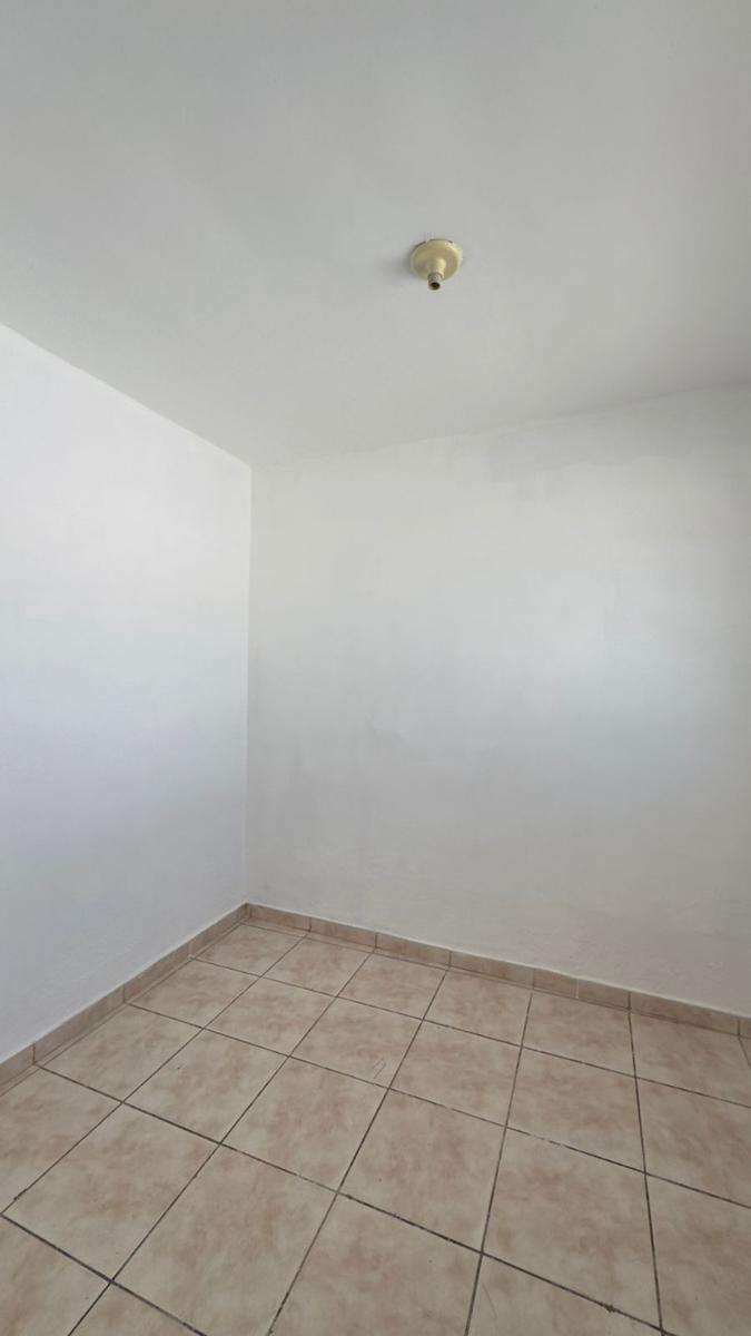 Casa, Fernão Dias, 3 Quartos, 0 Vaga, 1 Suíte