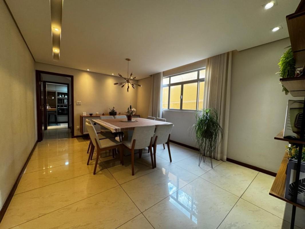 Casa, Paquetá, 3 Quartos, 2 Vagas, 1 Suíte