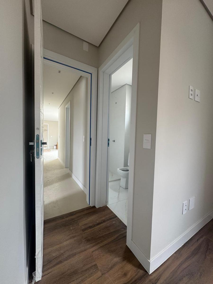 Apartamento, Sagrada Família, 3 Quartos, 2 Vagas, 1 Suíte