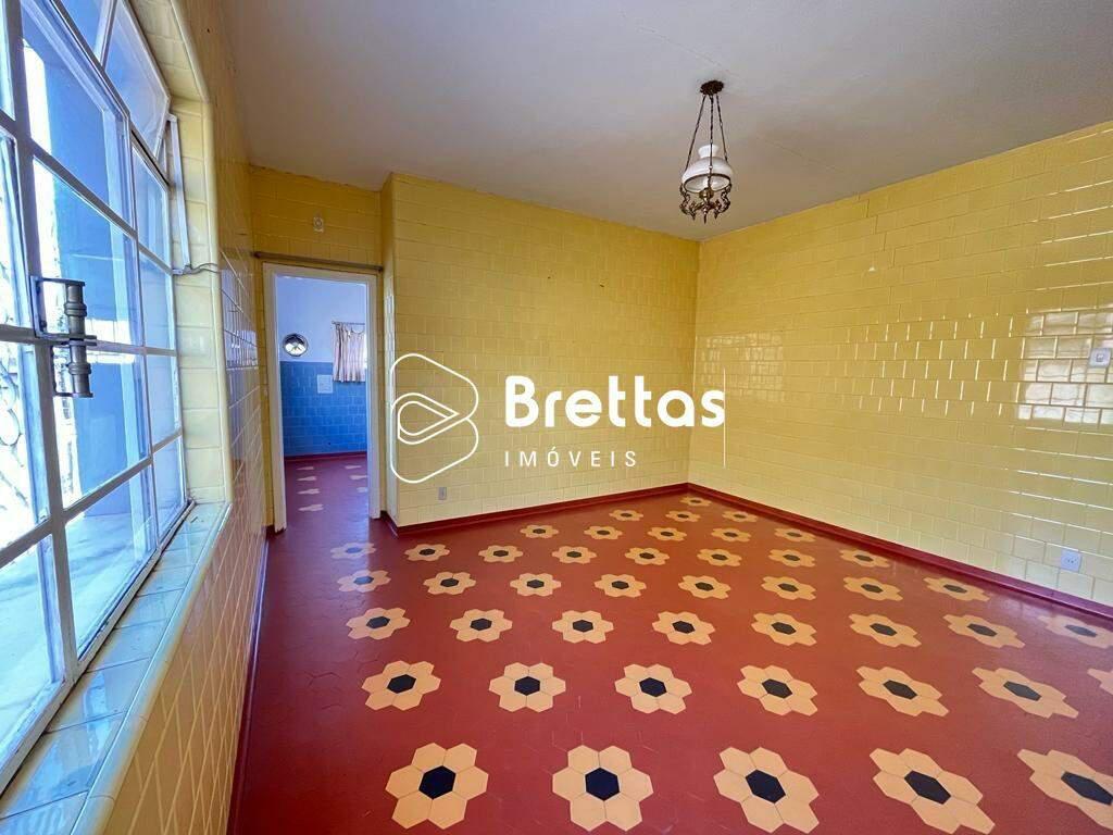 Casa, Centro, 4 Quartos, 3 Vagas, 2 Suítes