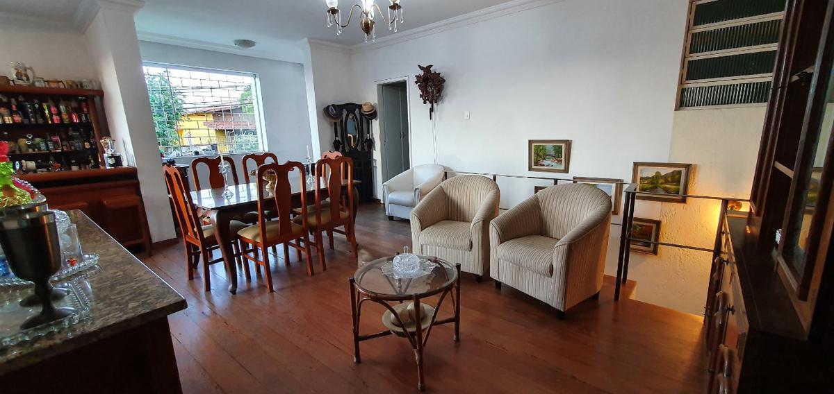 Casa, Santa Inês, 5 Quartos, 4 Vagas, 2 Suítes