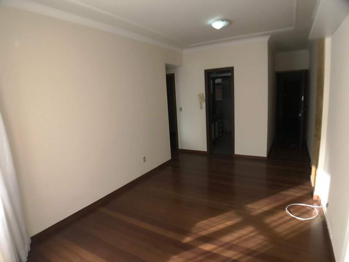 Apartamento, Estoril, 2 Quartos, 1 Vaga, 1 Suíte