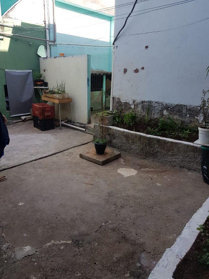 Casa, Industrial, 3 Quartos, 1 Vaga, 1 Suíte