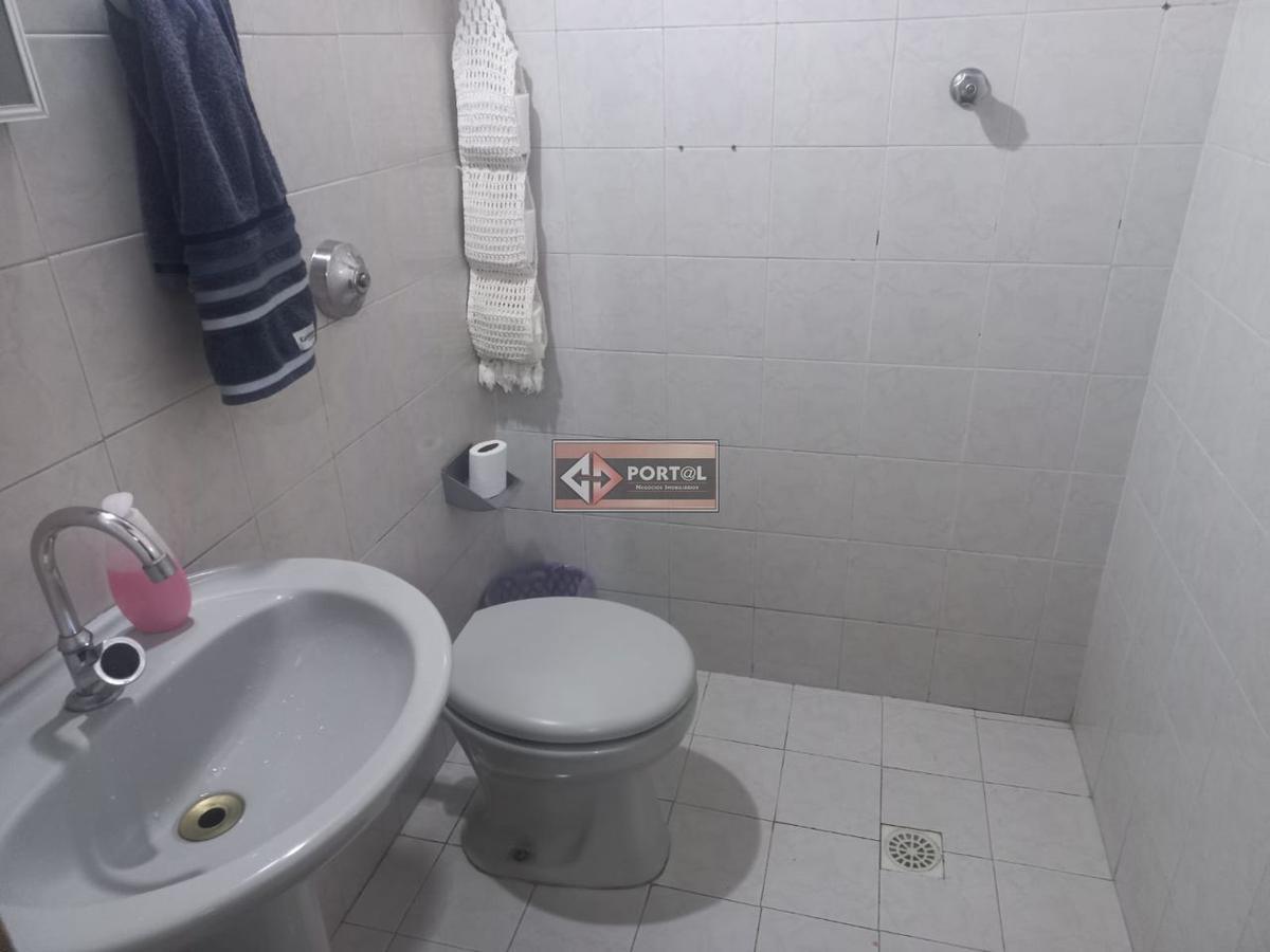 Casa, Planalto, 4 Quartos, 4 Vagas, 1 Suíte