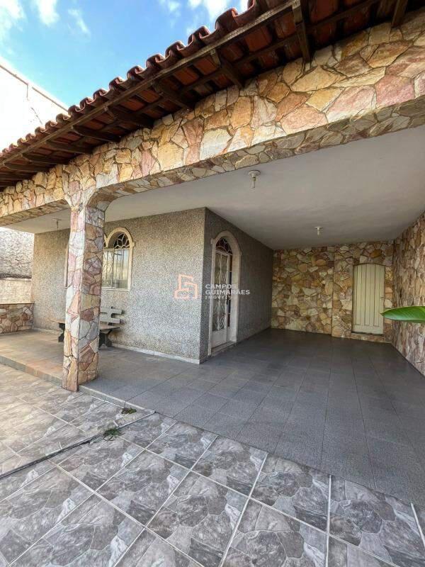 Casa, Coqueiros, 4 Quartos, 5 Vagas, 1 Suíte