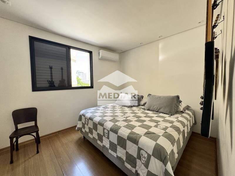 Apartamento, Sion, 3 Quartos, 4 Vagas, 1 Suíte
