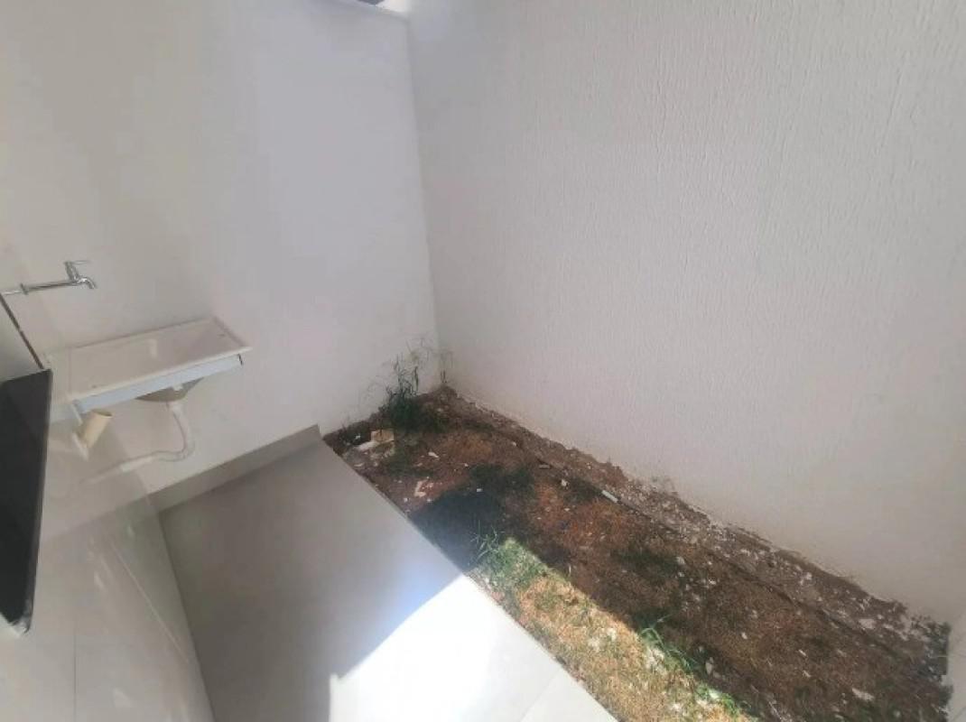 Casa, Candelária, 2 Quartos, 1 Vaga, 2 Suítes