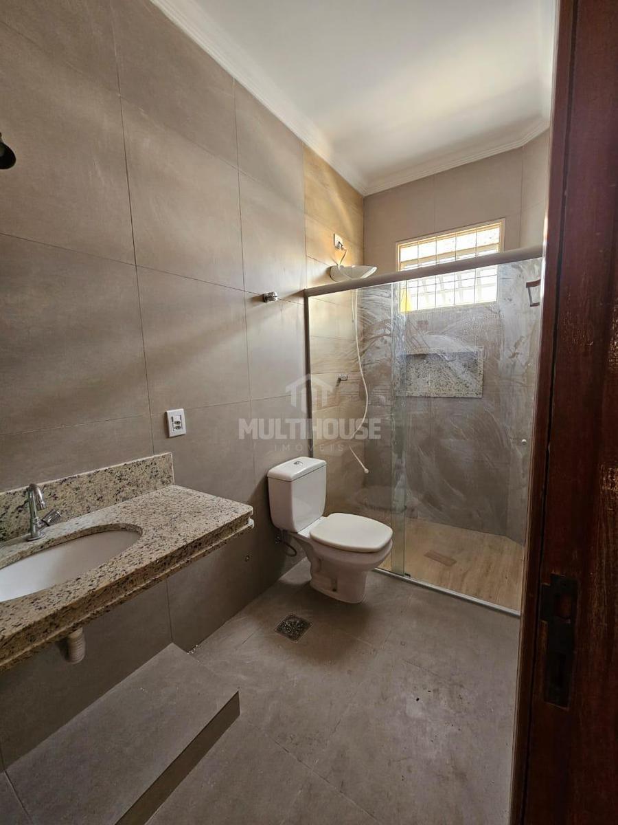 Casa, Santa Amélia, 3 Quartos, 4 Vagas, 1 Suíte