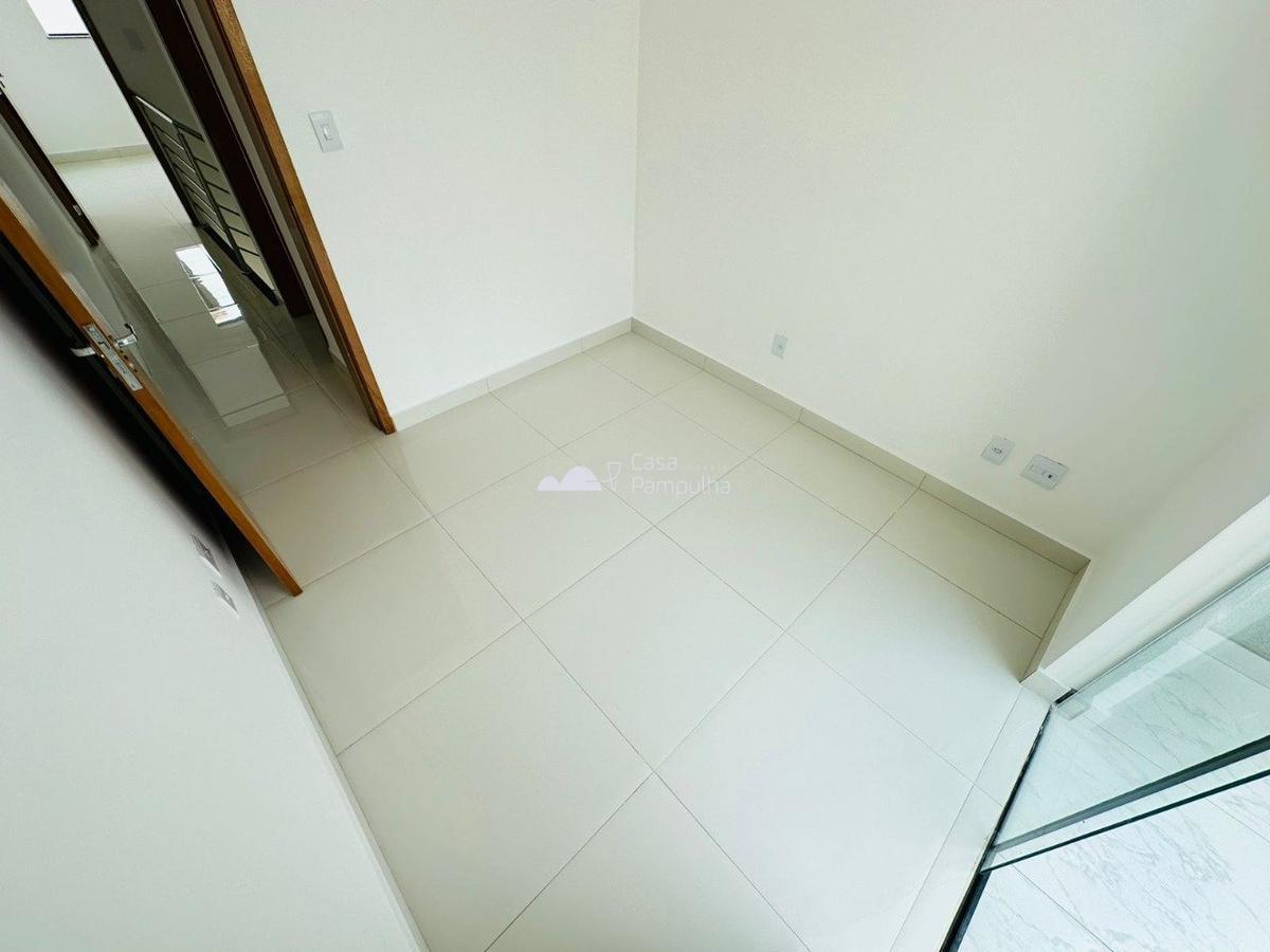 Casa, Jardim Guanabara, 2 Quartos, 0 Vaga