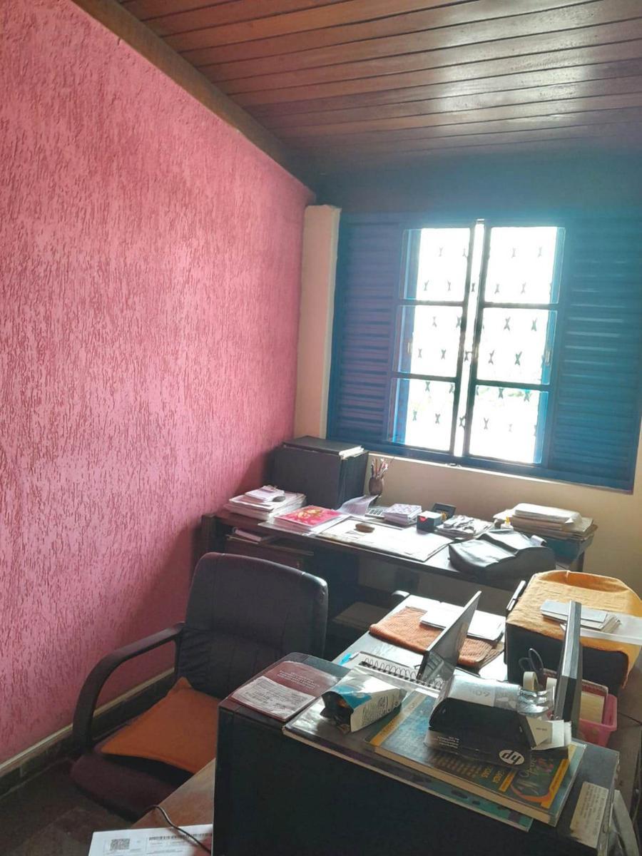 Casa, Califórnia, 3 Quartos, 3 Vagas, 1 Suíte