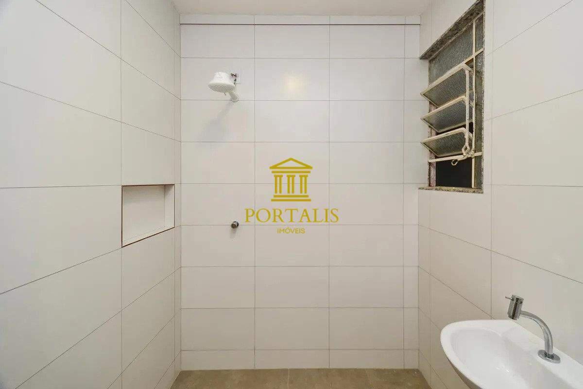 Apartamento, Centro, 2 Quartos, 0 Vaga