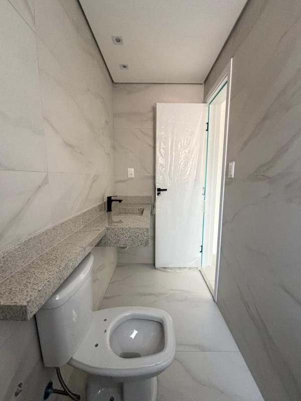 Casa, Planalto, 3 Quartos, 2 Vagas, 1 Suíte