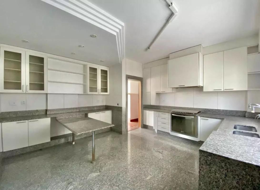 Apartamento, Santa Efigênia, 4 Quartos, 4 Vagas, 4 Suítes