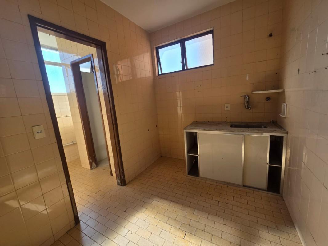 Apartamento, Conjunto Califórnia, 3 Quartos, 2 Vagas