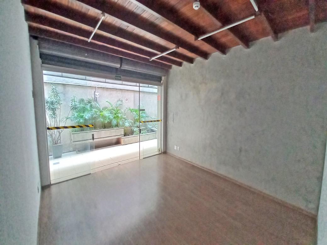 Andar, Savassi, 0 Quarto, 0 Vaga