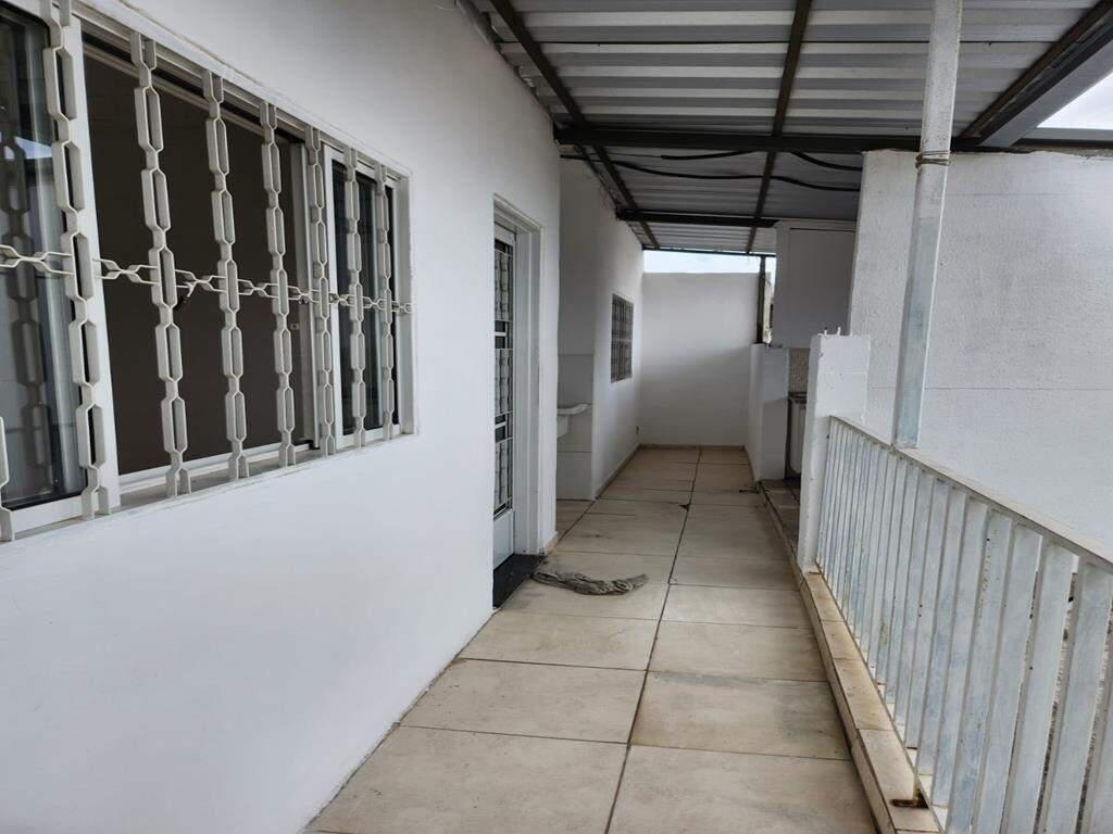 Casa, Santa Cruz, 2 Quartos, 1 Vaga