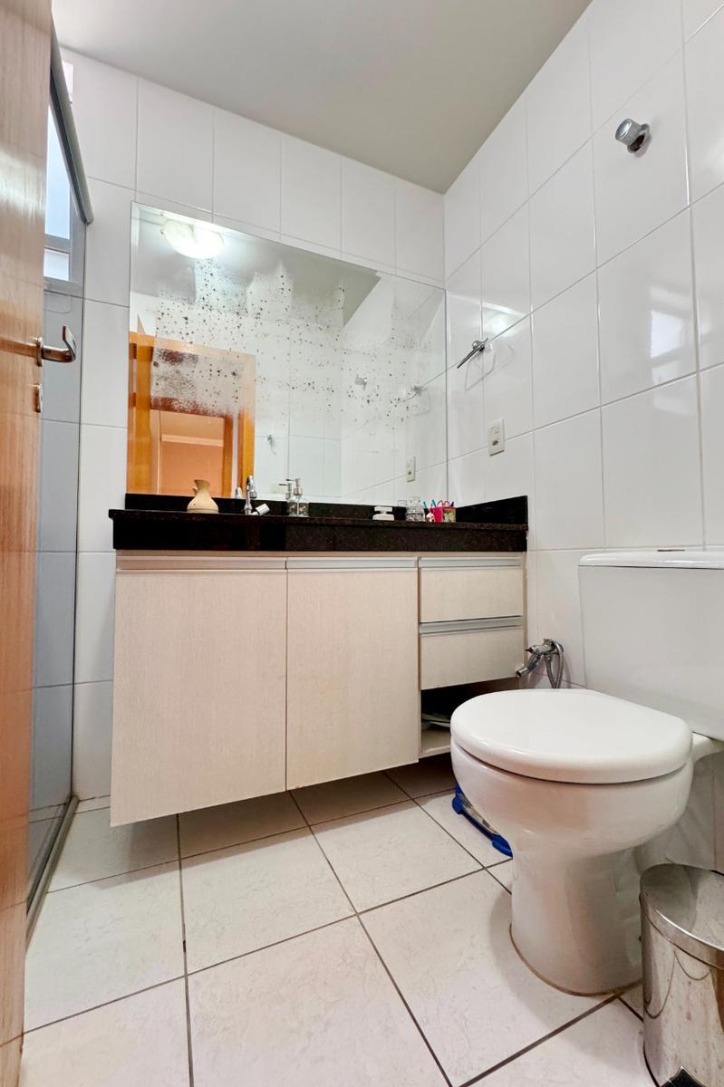 Apartamento, Castelo, 2 Quartos, 2 Vagas, 1 Suíte