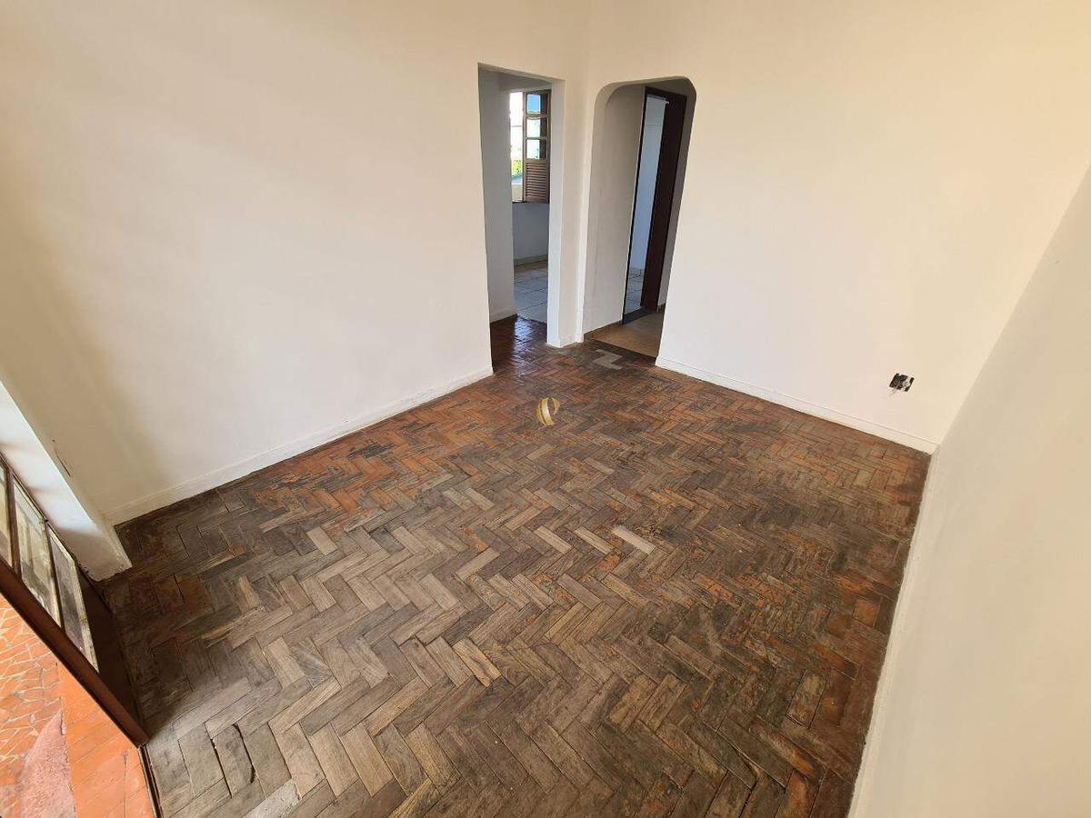 Casa, Renascença, 4 Quartos, 8 Vagas